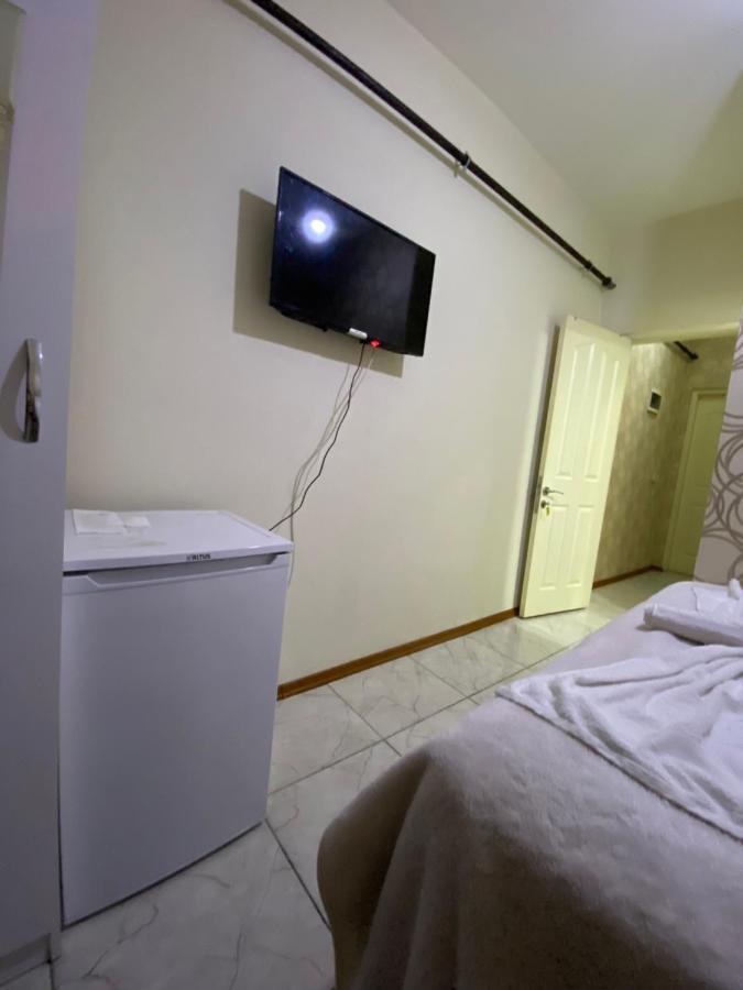 Yildiz Hotel Istanboel Buitenkant foto